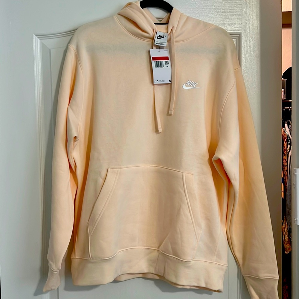 Nike men’s hoodie